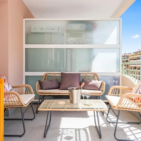 Bel Climatise Avec Terrasse Et Piscine * Menton