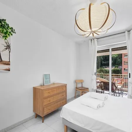 Bel Climatise Avec Terrasse Et Piscine Apartment Menton
