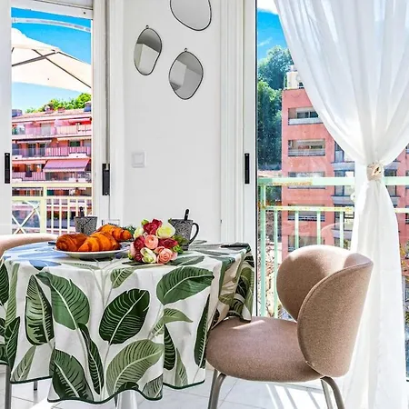 Bel Climatise Avec Terrasse Et Piscine *